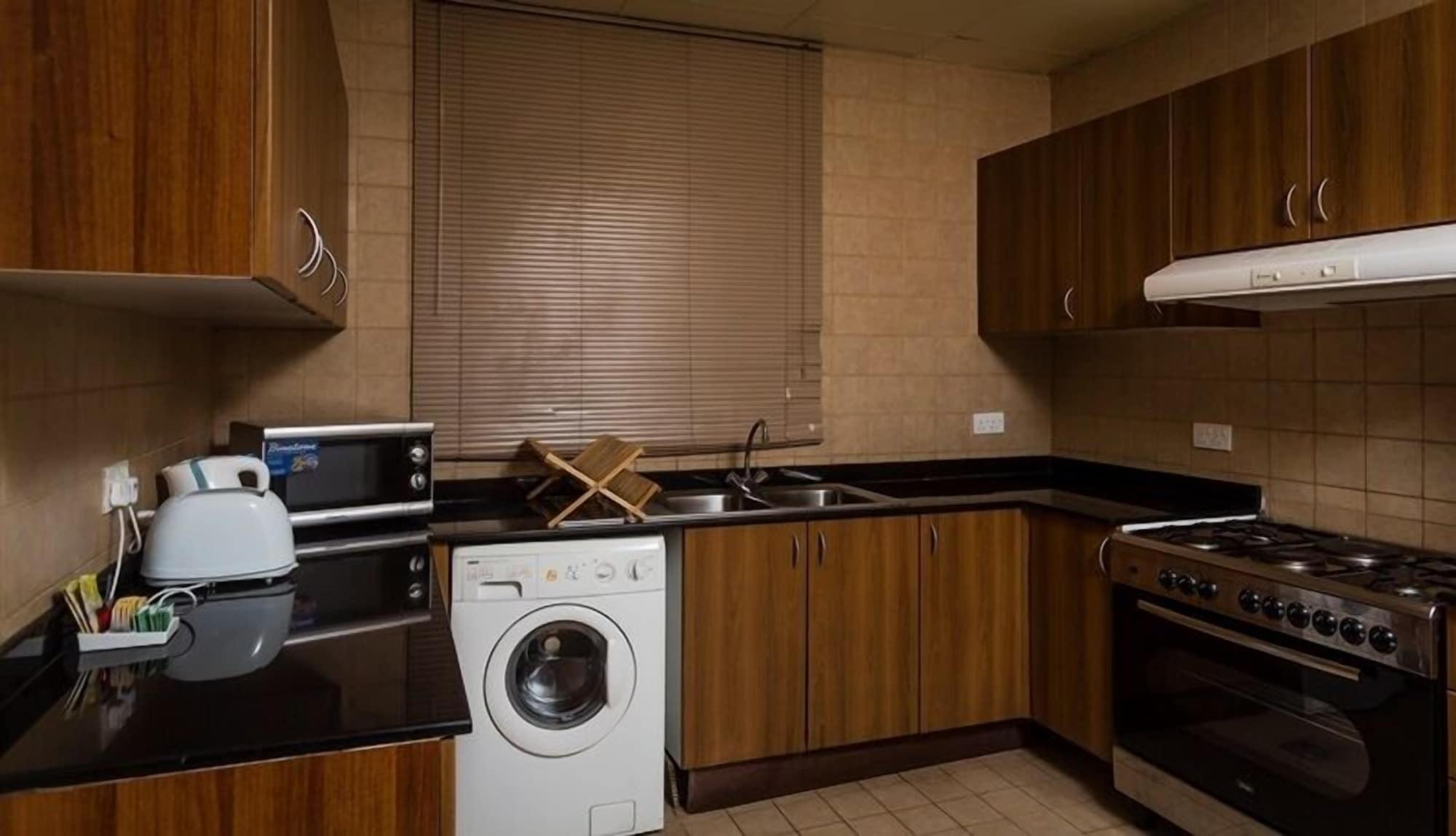Arabian Dreams Hotel Apartments Дубай Екстериор снимка