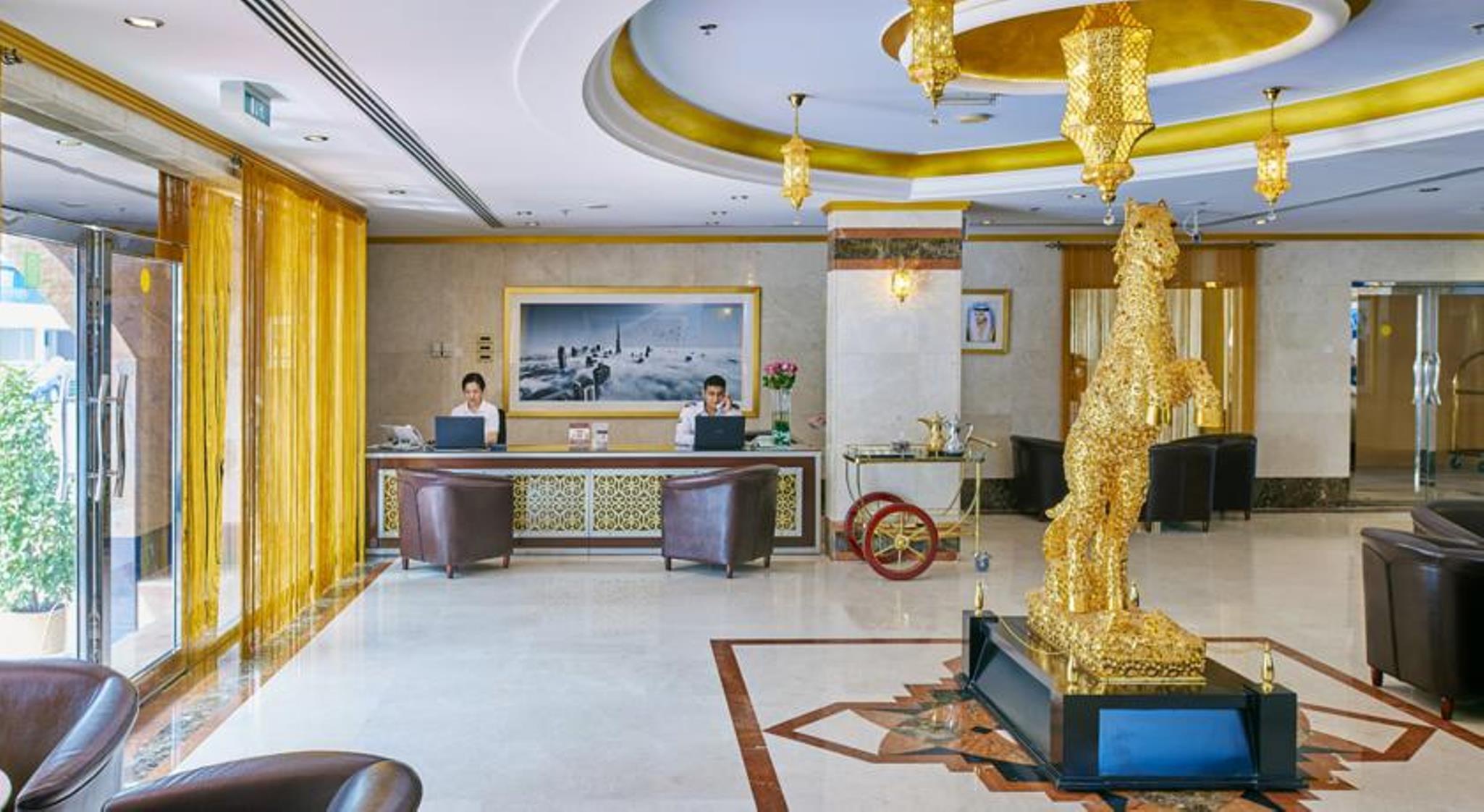Arabian Dreams Hotel Apartments Дубай Екстериор снимка