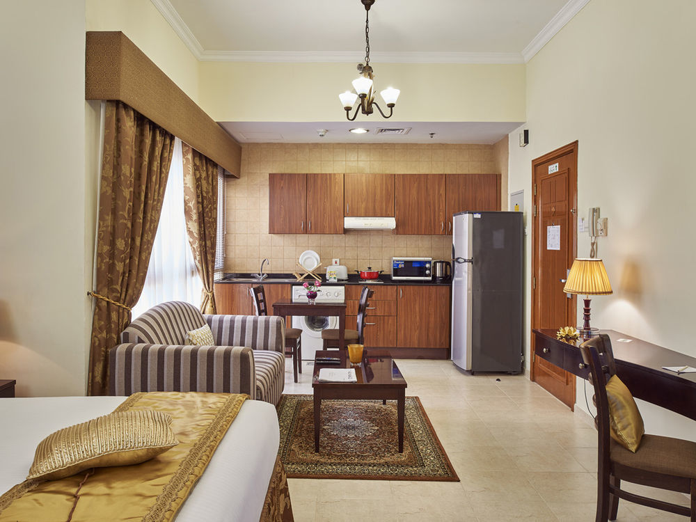 Arabian Dreams Hotel Apartments Дубай Екстериор снимка